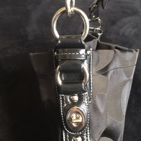 Coach Shoulder Bag - Picture 6 of 15